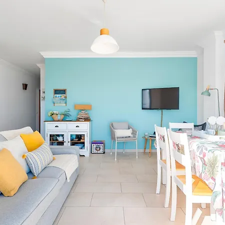 Boutique With Bbq Terrace And Ocean Views Apartmán *